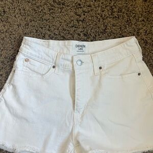 white jean shorts from Levi’s